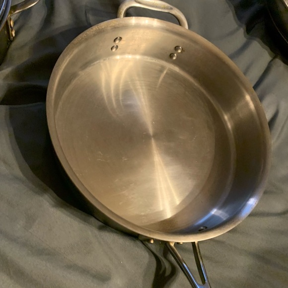 Calphalon Stainless Steel Cookware set $130, contact for individual prices. - Picture 8 of 11